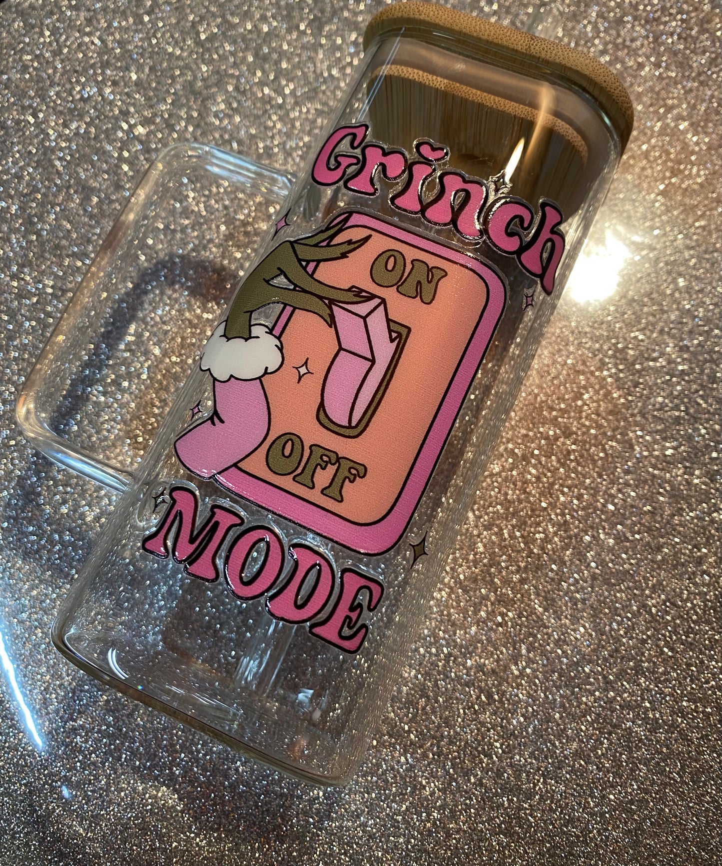 Grinch Mode Square Glass💚🩷