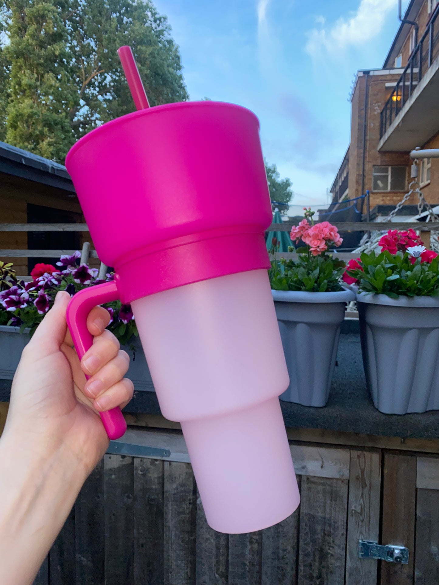 Colour Changing Snack Cup